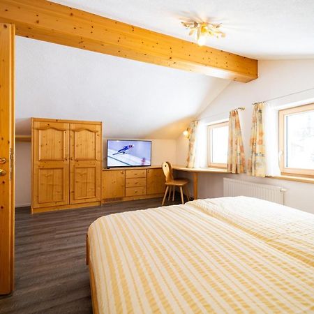 Haus Rosmarie Διαμέρισμα Σανκτ Αντόν αμ Άλμπεργκ Εξωτερικό φωτογραφία