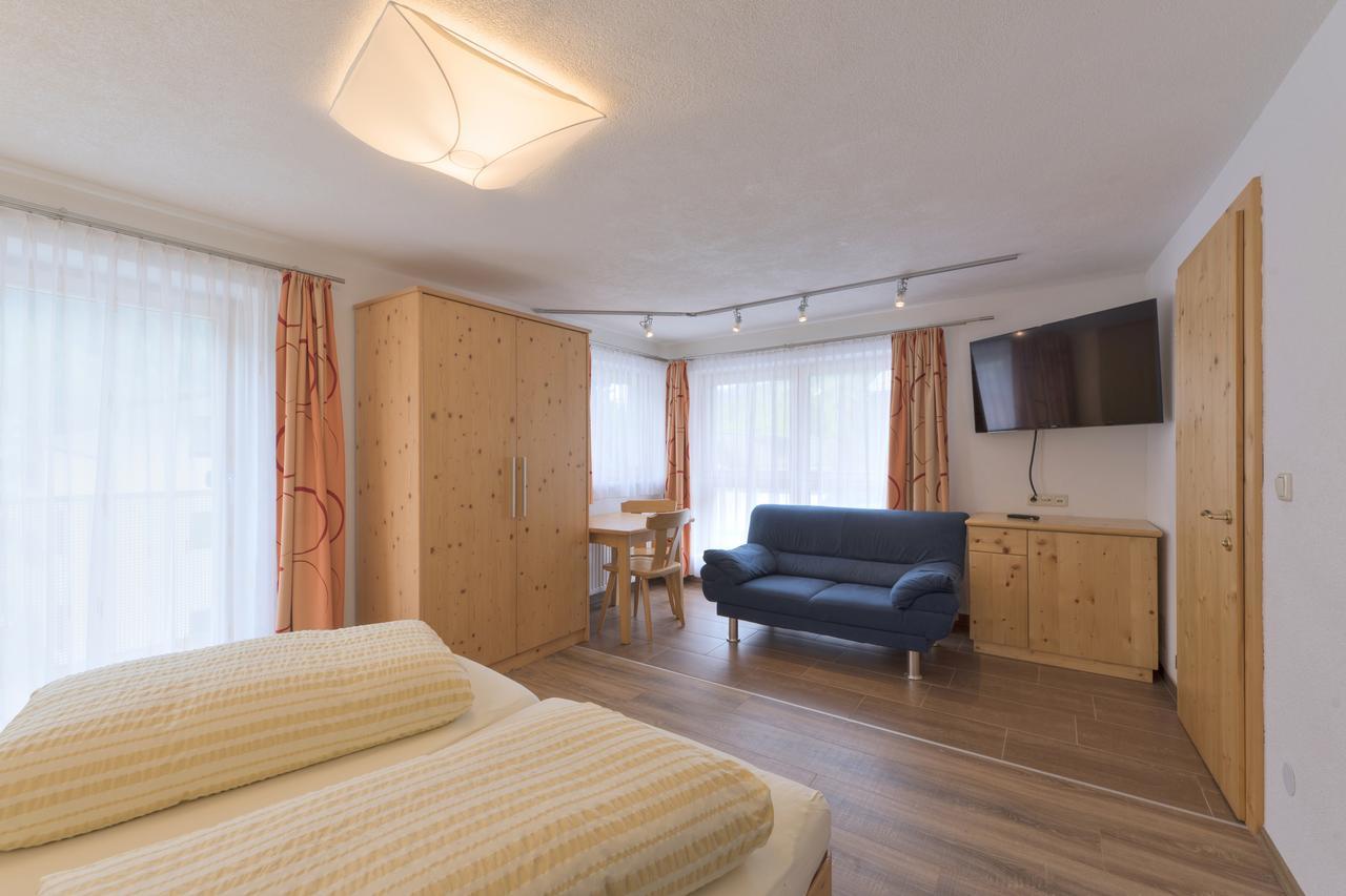 Haus Rosmarie Διαμέρισμα Σανκτ Αντόν αμ Άλμπεργκ Εξωτερικό φωτογραφία