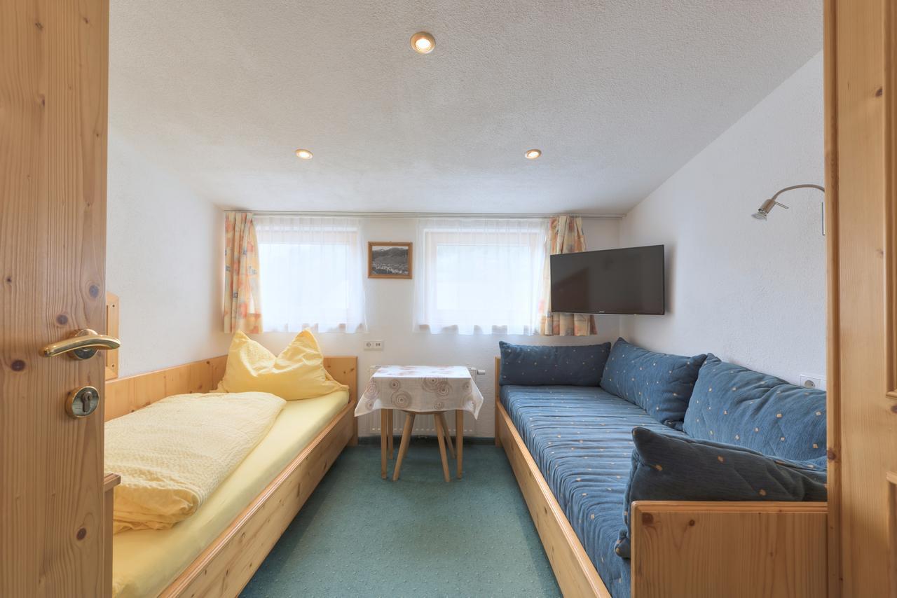 Haus Rosmarie Διαμέρισμα Σανκτ Αντόν αμ Άλμπεργκ Εξωτερικό φωτογραφία